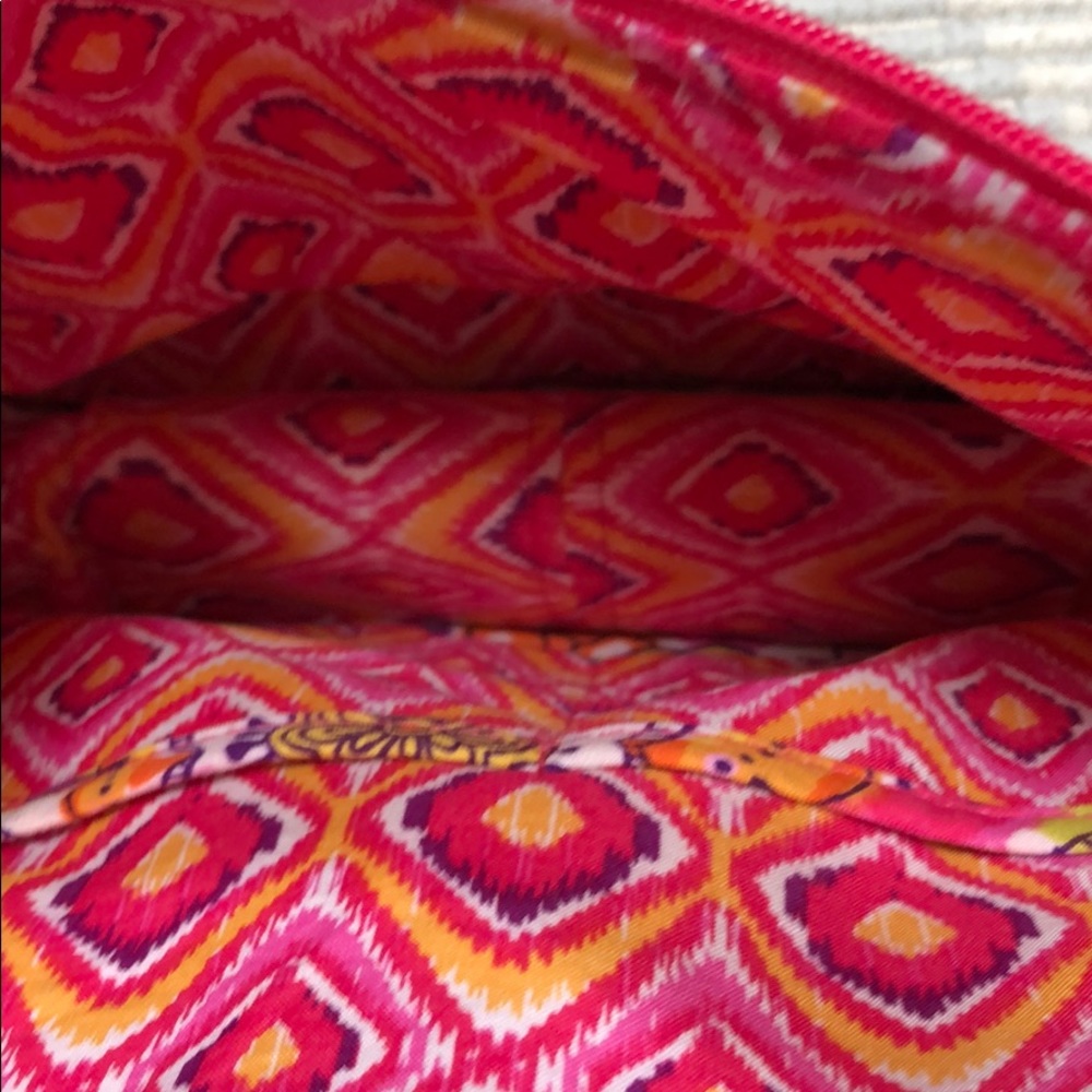 Vera Bradley saddlebag - Picture 7 of 8